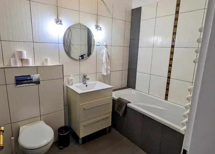 Freeparking - Great Synagogue Apartment, 2 Bedroom, 5 People ,wifi, Ac * Budapešť