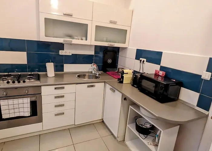 Freeparking - Great Synagogue Apartment, 2 Bedroom, 5 People ,wifi, Ac Apartmán *