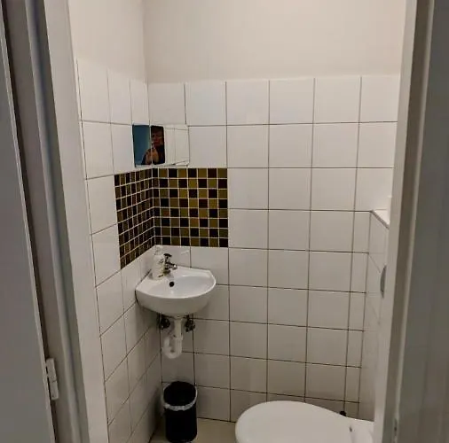 Freeparking - Great Synagogue Apartment, 2 Bedroom, 5 People ,wifi, Ac
