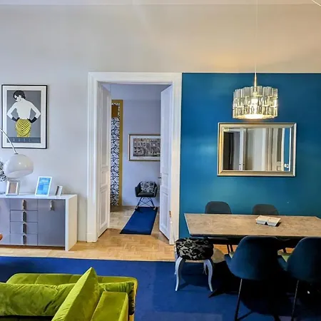 Freeparking - Great Synagogue Apartment, 2 Bedroom, 5 People ,wifi, Ac