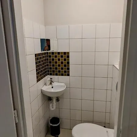 Freeparking - Great Synagogue Apartment, 2 Bedroom, 5 People ,wifi, Ac