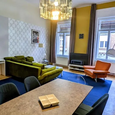 Freeparking - Great Synagogue Apartment, 2 Bedroom, 5 People ,wifi, Ac *