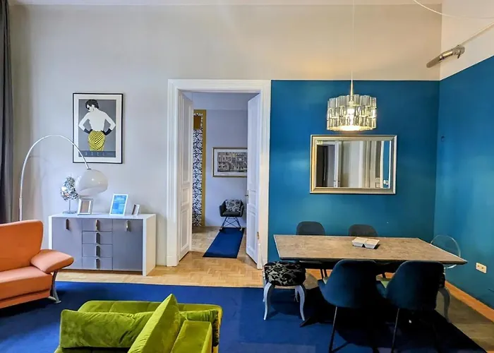 Freeparking - Great Synagogue Apartment, 2 Bedroom, 5 People ,wifi, Ac