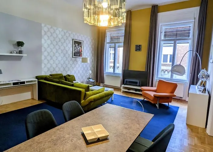 Freeparking - Great Synagogue Apartment, 2 Bedroom, 5 People ,wifi, Ac *