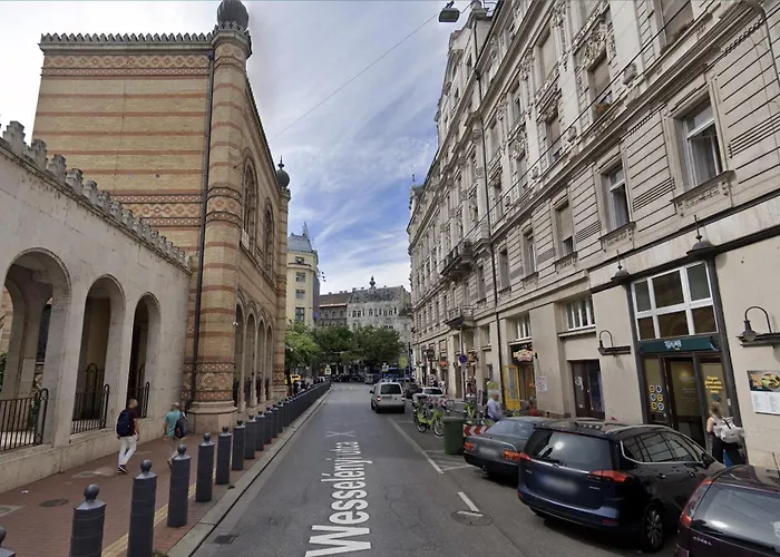 Freeparking - Great Synagogue Apartment, 2 Bedroom, 5 People ,wifi, Ac *